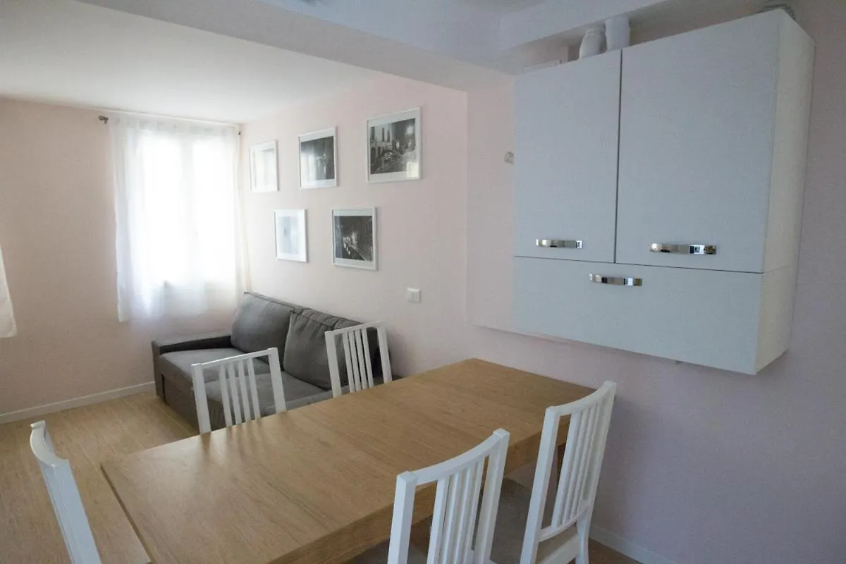 Venice Rialto Bridge Apartment